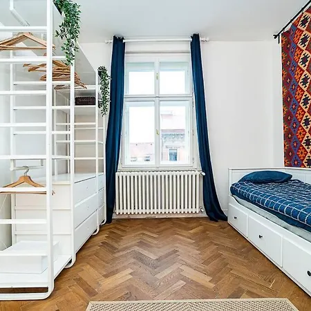 Elegant, Modern, 2-bed Flat By Museum Of Apartmán