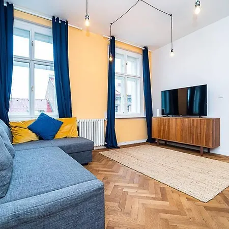 Elegant, Modern, 2-bed Flat By Museum Of Appartamento *