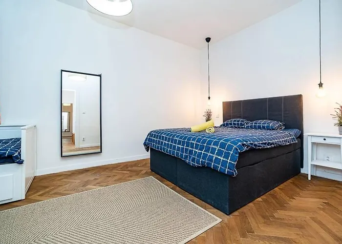 Elegant, Modern, 2-bed Flat By Museum Of Praga